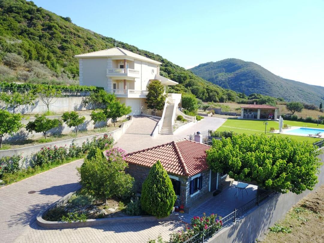 Villa Anna Nafpaktos Exterior photo